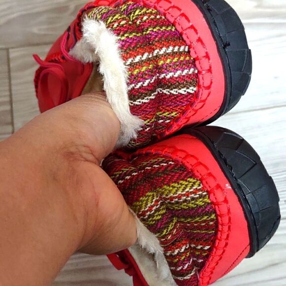 (85-2467) 🔥3/$20🔥 Women's Slippers Size 37 (6.5) - Picture 8 of 11